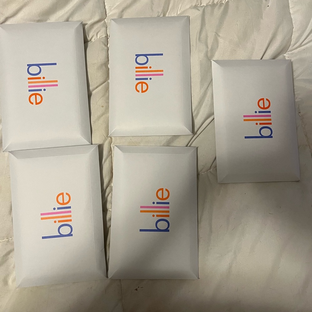 Billie 20pk replacing shaving razor blades